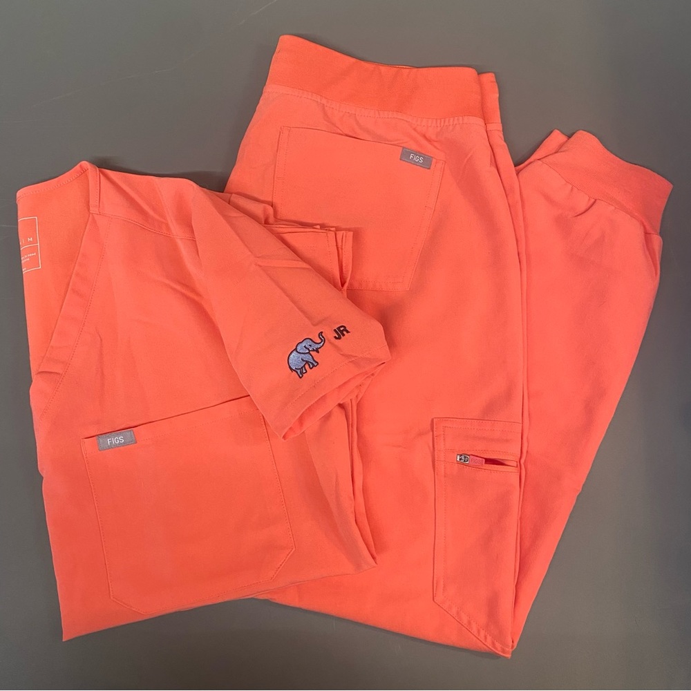 Hot coral figs scrubs